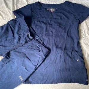 Greys Anatomy Size Small Scrub SET